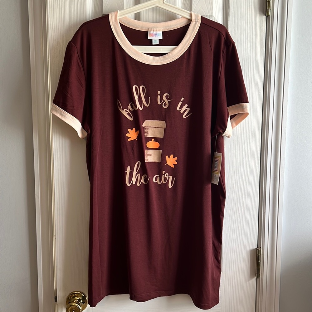 NWT lularoe t shirt size 2xl